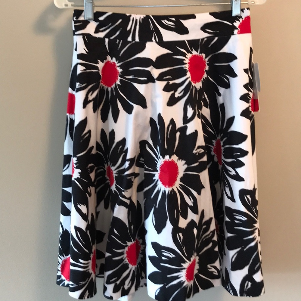 Amanda+Chelsea huge floral circle skirt NWT